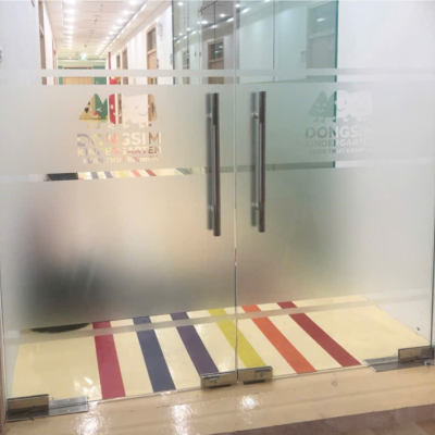 Decal dán kính đẹp 01